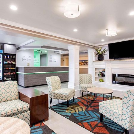 Quality Inn & Suites Myrtle Beach Near Outlets Exterior photo