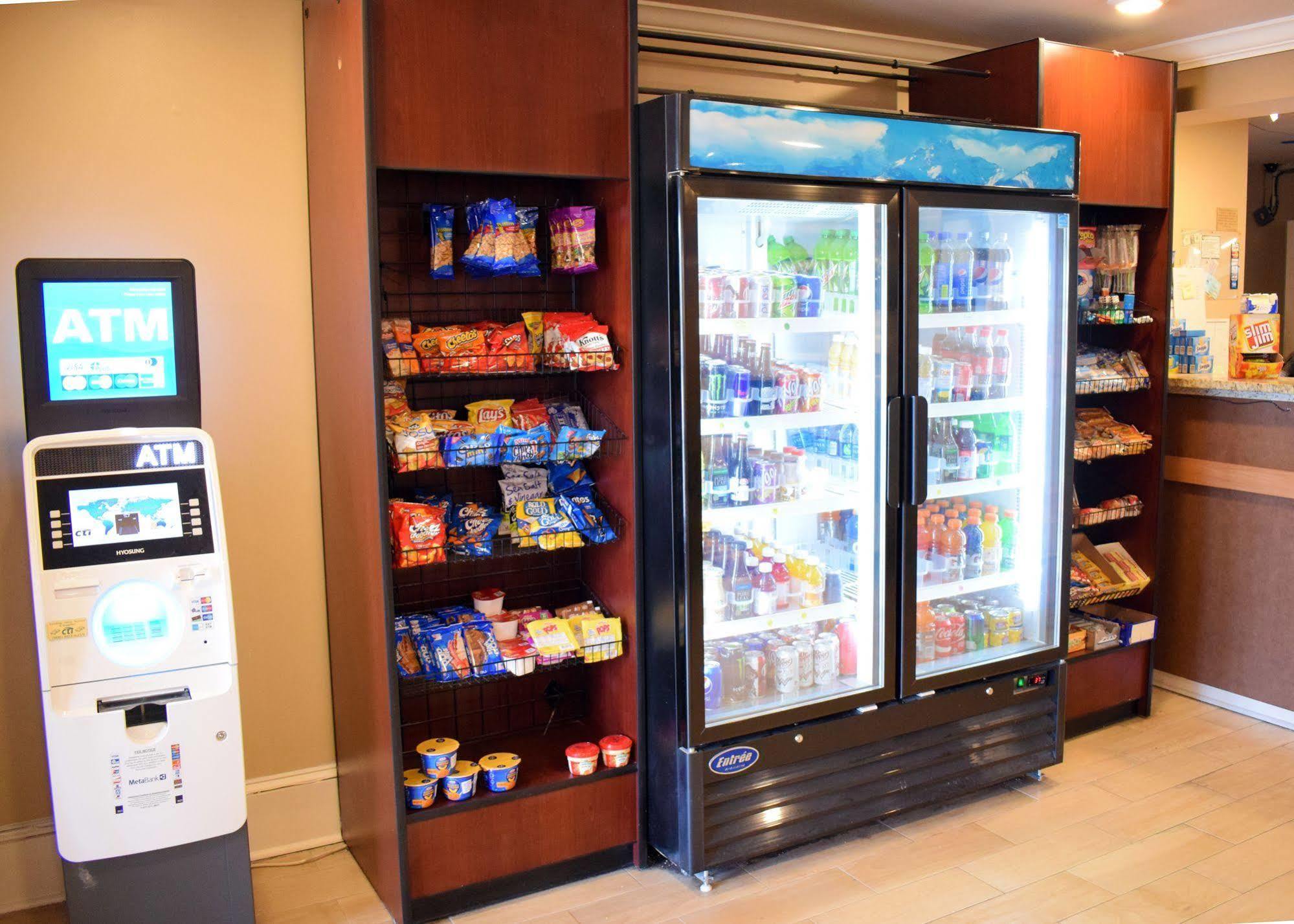 Quality Inn & Suites Myrtle Beach Near Outlets Exterior photo
